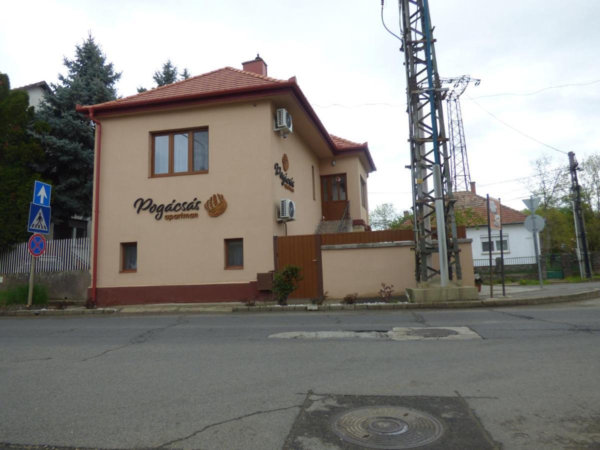 Pogacsas Apartman Apartment Tokaj Exterior photo