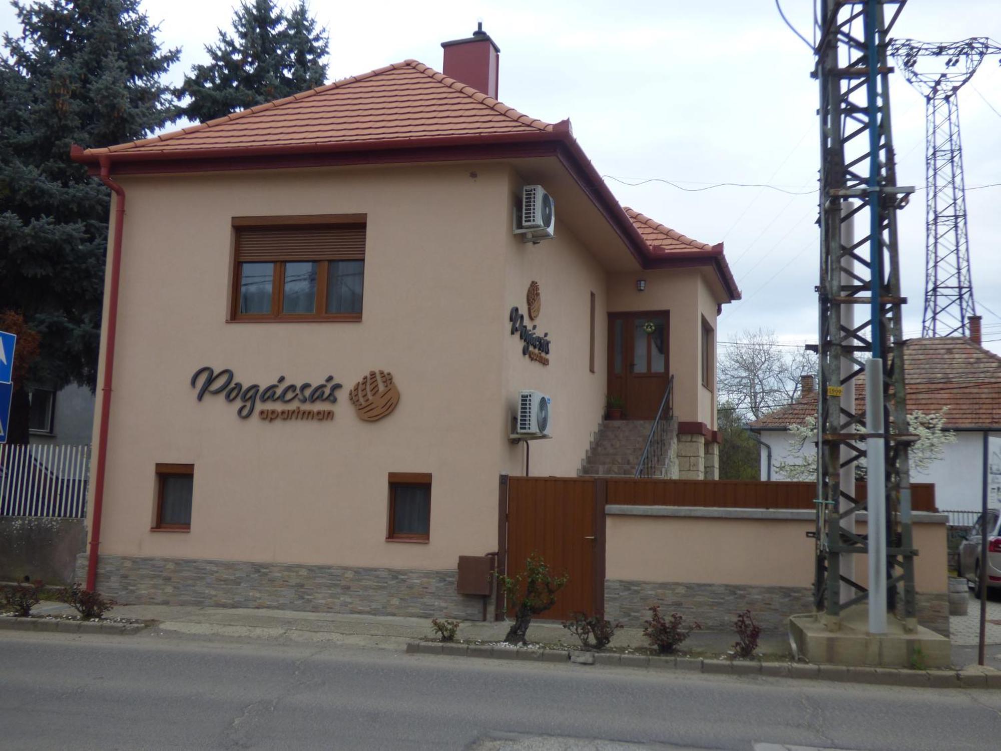 Pogacsas Apartman Apartment Tokaj Exterior photo